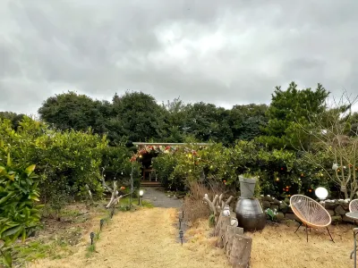 Jeju Stay Susan Hotels near AroundFollie Camping