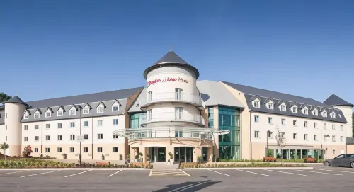 Drayton Manor Hotel