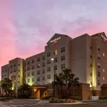 Residence Inn Orlando Airport Hotel di Orange County