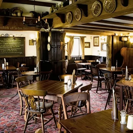 Manchester (Swinton) Отели рядом с достопримечательностью «BBC Salford Quays»