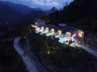 Sancheong Cheonghoje Pool Villa