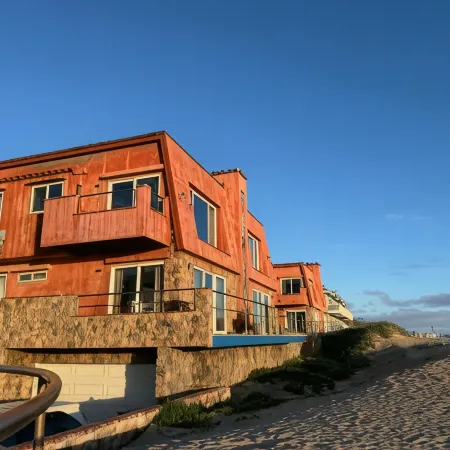 The Shores Inn
