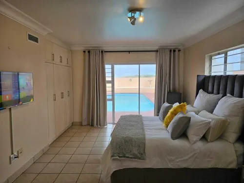 Upmarket, Class & Exclusivity