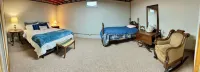 10 acres of woodland PRIVACY:  charming 3-bedroom home by Manistee w/ WiFi, AC