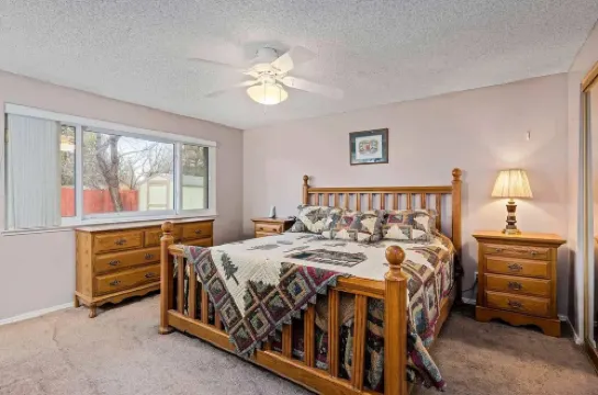 Family 4BR Home With Patio by Willowcreek Park
