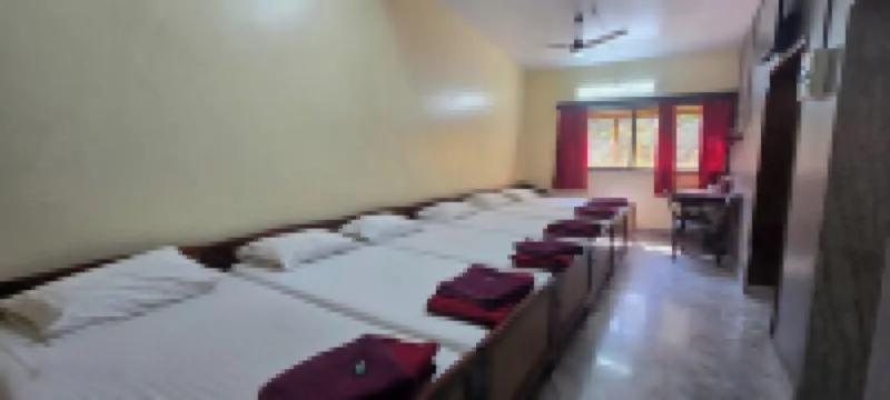 Casa Roiz Guest House