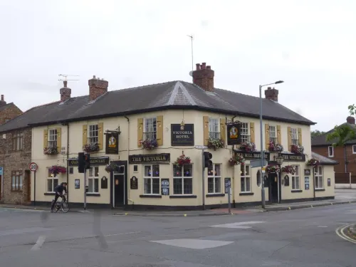 The Victoria Hotel - Inns