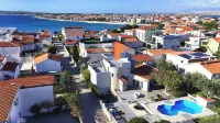 Villa Jelena Vir Near Beach - Pools
