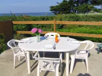 Stone House in Brittany near Sandy Beaches Hoteles en Landéda