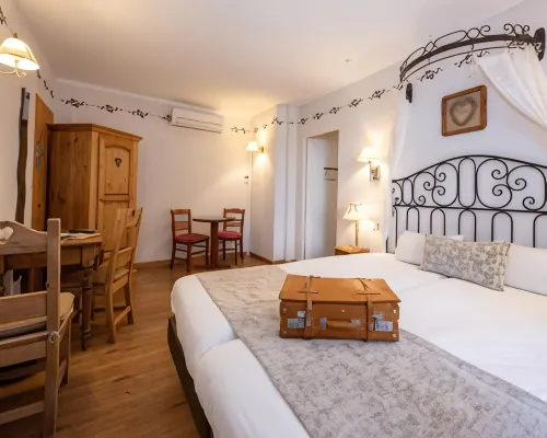 The Originals Boutique, Hôtel la Ferme du Pape, Eguisheim Hotels in Eguisheim