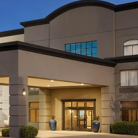 Townhome Inn & Suites by IHG