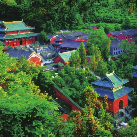 Wudang Huihe Hotel (Entrance store of Wudang Mountain Scenic Area)