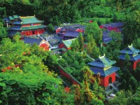 Wudang Huihe Hotel (Entrance store of Wudang Mountain Scenic Area) - غرفة مطلة على الجبل