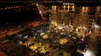 Adam Hotel Suites