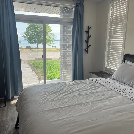 Lakefront Living Downtown Orillia.