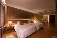 Golden Lake Hotel - Wifi