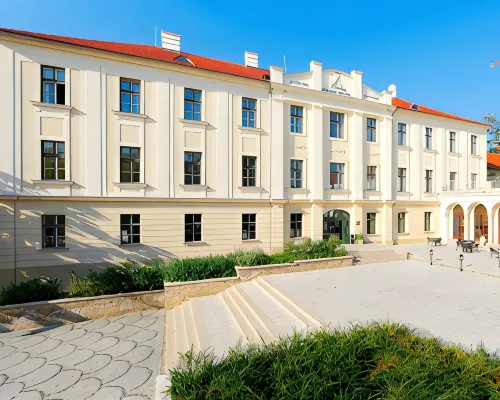 Anna Grand Hotel Hotels in Balatonfured