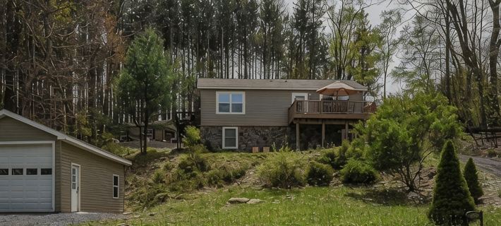 Mountain Escape | Hot Tub | Game Room | Fire Pit Hotels in Garrett County