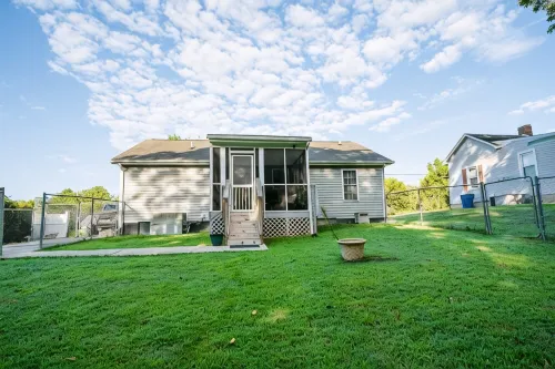 Spacious 3bd/2ba near Casino