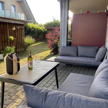 Newly renovated and cozy apartment. Pet friendly!