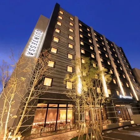 Quintessa Hotel Fukuoka Tenjin Comic&Books Отели рядом с достопримечательностью «Станция метро Tenjin»