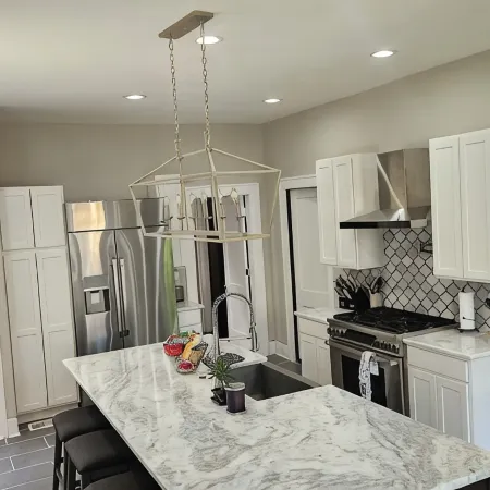 Charming Historic Retreat in the heart of Old Town East - Walk to Downtown.