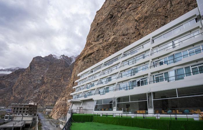 Pearl Continental Attabad Lake