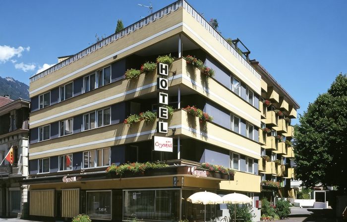 水晶飯店