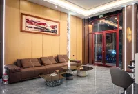 Maqu Xueyu Jinzhu Grand Hotel - 2 Sao