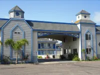 Del Playa Inn Oxnard Near Camarillo - parking