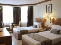 Palm Hotel Manila Hotels near Coconut Palace