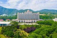 Dalian International Finance Conference Center Hotels in Fujiazhuang Beach/Silver beach