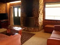 Pump Hill Farm Cottages Hotels in Pemberton