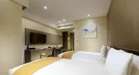 Hualien Holiday Hotel Hotels in 
