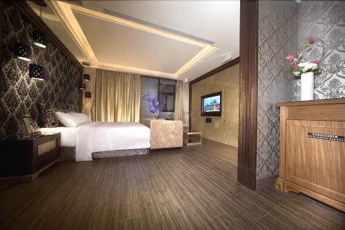 Luodong Yanjing Boutique Motel - Motels