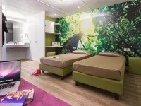 Hu Venezia Camping in Town Hoteles cerca de Instituto Universitario Salesiano Venezia - IUSVE