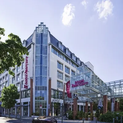 Mercure Hotel Berlin Tempelhof Hotels near Boddinstraße Underground Station