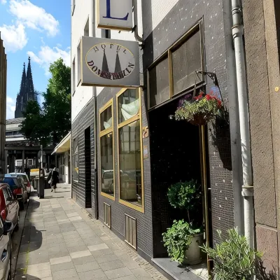 Hotel Domspitzen Отели рядом с достопримечательностью «Станция метро Hansaring»