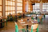 布盧明頓大狼小屋