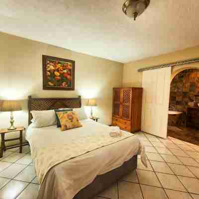 Just Tiffany Guest House & Conference Facility Rooms