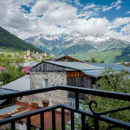 Hotel Mestia Inn