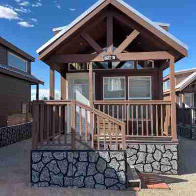 Charming 2-bedroom cabin #108 with AC, Wi-Fi in lovely Moab Hotel Exterior