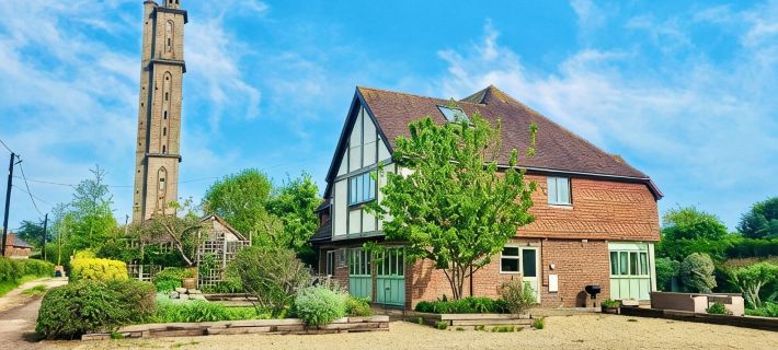 Stunning 7 Bedroom Escape Near New Forest and Beach - Large Garden - Sleeps 14 Hotels in New Forest District