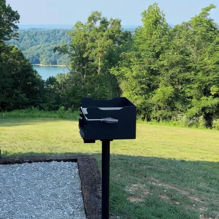 Secluded New Cottage, Minutes From Sunset Marina Overlooking Pendergrass Creek