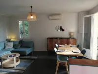 Cosy house, nestled in nature, 5 minutes from the center - Homestays