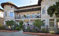 Villa Casteria のホテル