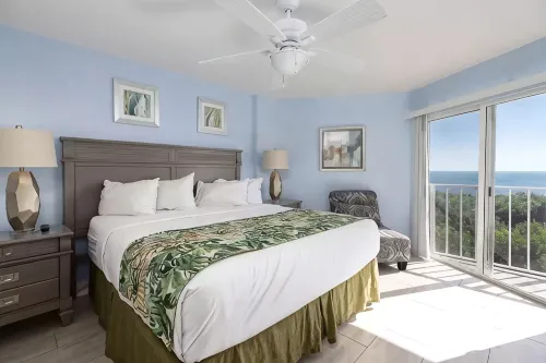 Castaway Key - Oceanfront Condo with Double Balconies & Marina Access - 3 estrellas