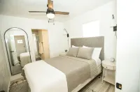 Kanab Cottage - cozy & secluded - Homestays