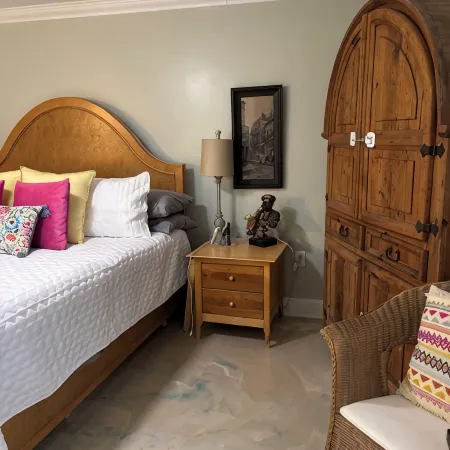 BRAND NEW LISTING! Gorgeous Gulf View 2 Bedroom 2 Bath Condo in Prime Location