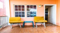 Casa Magdaluz, Recently Renovated Beach House with Great View!! - Homestays